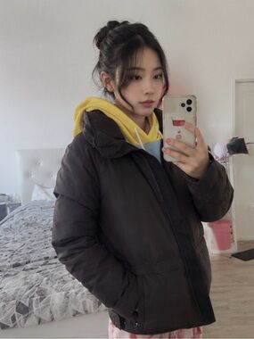 ElieTahari puffers jacket